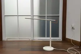 过1年保修期就不提供维修，小米台灯怎么成“一次性商品”？图片