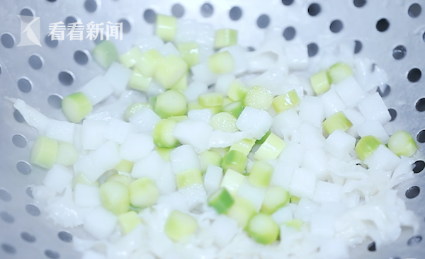 花胶煲粥配什么最好 花胶煲粥同什么搭配
