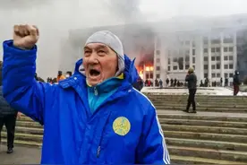 纵火、开枪、冲击政府大楼……骚乱中的哈萨克斯坦到底发生了什么图片