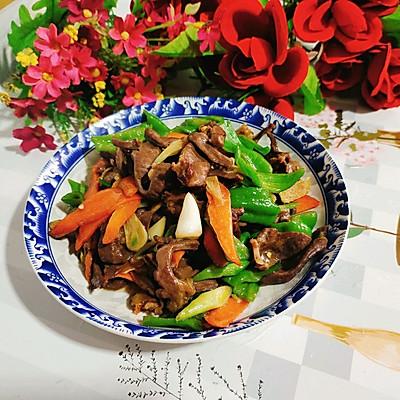 美食新滋味：好吃不腻的爆炒猪心