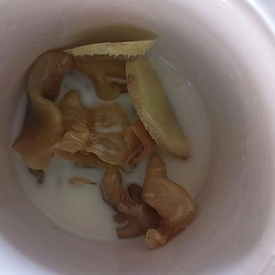花胶炖牛奶用什么火 2026年花胶牛奶正确炖煮方法