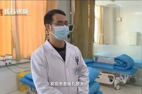 男子如厕时突发脑出血，已有7年便秘史图片