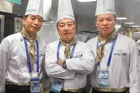 有着家族般的关系和记忆，才能把手艺一代代传承下去！杭帮菜泰斗胡忠英再添高徒图片
