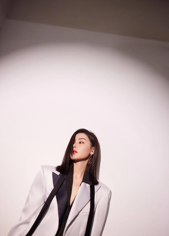 妃容天下南宫游戏攻略（张天爱夸我时）