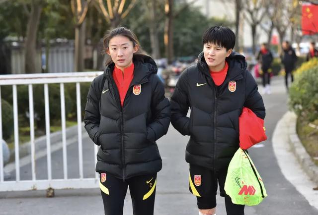 中国女足亚洲杯号码:张睿10号,王妍雯9号,王珊珊报名后卫