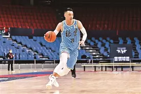 翟晓川：林书豪鼓励我果断进攻图片