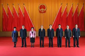 江门市十六届人大一次会议胜利闭幕图片
