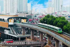越南首条城市轻轨落成“中国标准”点亮越南城市之光图片
