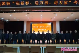 “福”字“进万家”书法公益暖人心图片
