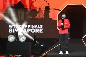 孙颖莎：希望新的一年里多赢球多拿冠军图片