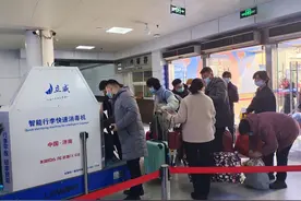 济南长途汽车总站全面进入春运状态，多措并举保障旅客回家路图片