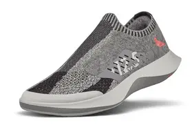 一周运动新品 | 运动与潮牌多联名，球星签名鞋常更新图片