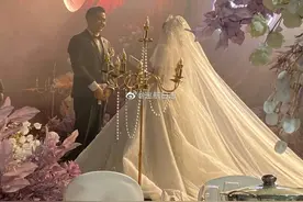 川航英雄机组曾飞出窗外的副驾驶结婚！新娘是照顾他的航医图片