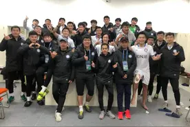 无锡职业足球元年 中乙吴钩队交出答卷图片