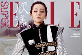 迪丽热巴海边写意大片 多套穿搭可盐可甜气质动人图片