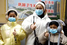 在平外国友人Nora：我对平顶山的防疫工作特别放心图片