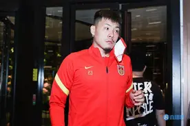王大雷：当年15岁的我要20万欧元转会费，因此无缘转会里尔图片