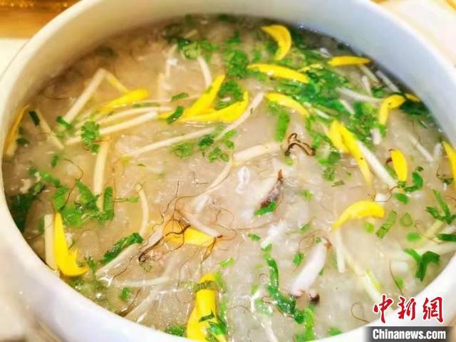 蚝鼓和花胶 花胶蚝豉鸡汤