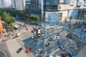 今天起，成都机动车“尾号限行”恢复为7:30至20:00图片