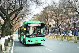 纺织城、城南客运站可正常订票！西安公交、地铁线路25日全部恢复运营图片