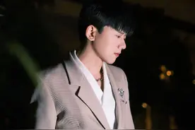 热搜第一！张杰公司被拖欠千万演唱会款项，对方已沦为“老赖”...图片