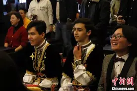 在宁留学生欢乐迎虎年图片