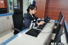 惊险！长沙年轻女子把宝宝生在了卫生间图片
