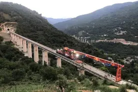 大瑞铁路大保段全线架梁贯通 建成后昆明至瑞丽仅需4小时图片