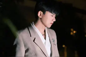 知名歌手被拖欠一千多万元图片