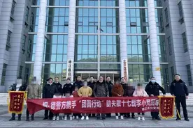 女子被拐十七年 两地警方携手助团圆图片