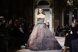 巴黎高定时装周——Zuhair Murad品牌时装秀图片