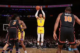 本赛季跳投效率最高&最低前五排行：威少第四低 米尔斯第二高图片