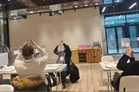 冬奥VLOG来了！机器主厨、天降美食，一顿饭吃出科技范儿图片