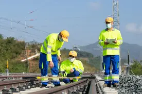 通讯：中老铁路人同迎新春、共话成长图片