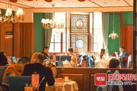 火爆！南宁多家酒店、餐厅早茶包厢被订满(图)图片