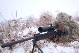 跳伞、狙击……猛虎旅的特战女兵到底有多猛？图片