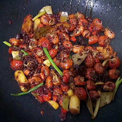 我这样做麻辣小龙虾，家人都爱吃