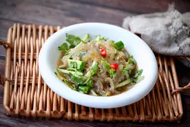 凉拌海蜇丝舌尖上的养生美食图片