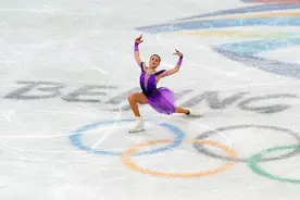 打开“K宝”的社交App，我们发现了羽生结弦、金博洋，还有一只可爱的小博美图片