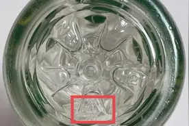 用饮料瓶装粮油危害大？生活中的塑料制品怎么用更安全，一张表告诉你图片