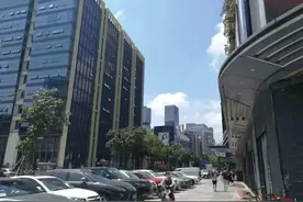 黄金市场里的“华强北”：我在深圳水贝做“淘金客”图片