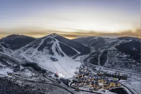 初级爱好者变成发烧友，滑雪究竟有什么魅力？图片