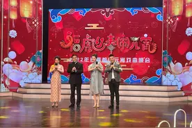 经典新韵齐上阵 上海广播电视台都市频道正月十五元宵戏曲晚会鸣锣开唱图片
