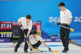 北京冬奥会·冰壶｜记者手记：八天后，“冰立方”里中国队终于赢了图片