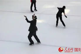 只因热爱，北京大爷滑冰六十余载图片