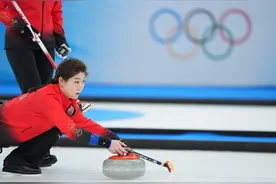 北京冬奥会·冰壶综合｜中国女子冰壶队不敌日本队 瑞典男队锁定四强图片