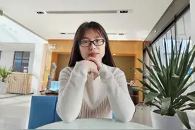 海大这对学霸情侣，超甜！图片