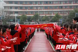 开学第一天｜清水塘北辰小学：学冬奥精神，一起向未来图片