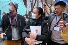 “江歌案”16日二审开庭，刘暖曦将出庭，江歌母亲元宵节扫墓：法律不会饶过她图片