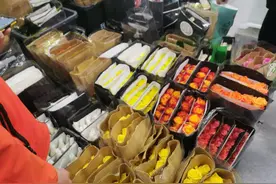 玫瑰价格暴涨！鲜花产业或将进入快车道图片